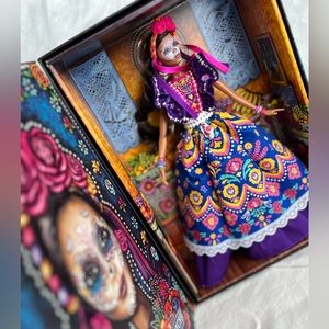 Barbie Dia De Los Muertos Doll Signature